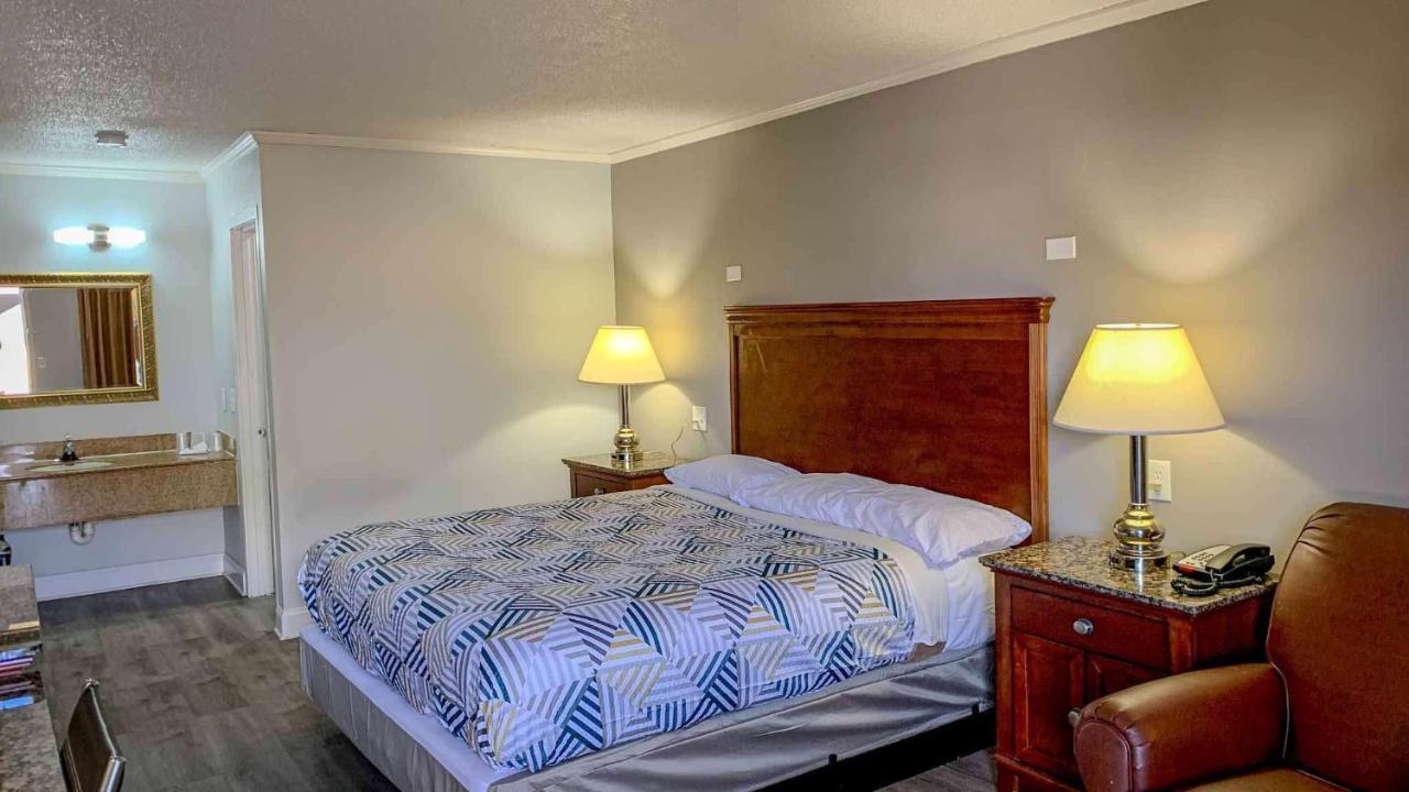 Motel 6 Newport News, Va - Fort Eustis Εξωτερικό φωτογραφία